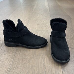 UGG McKay Boot Women’s USA 7